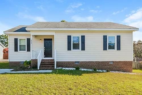 808 Hepplewhite Ct Photo 1