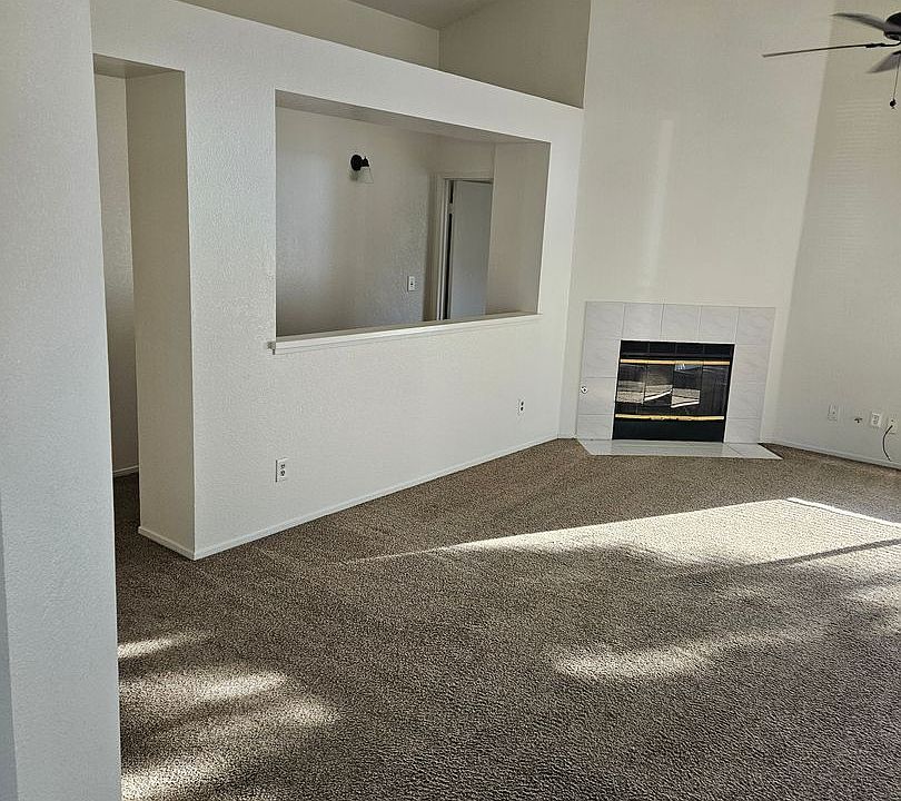 1st image of 6042 Howard Ave