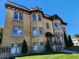 170 Simcoe St S #10A, Oshawa, ON L1H4H1