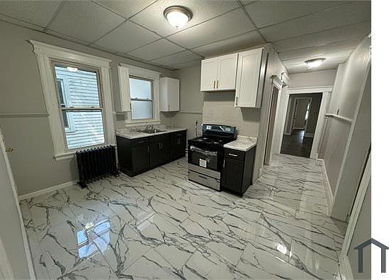 1st image of 69 Farley Ave #2