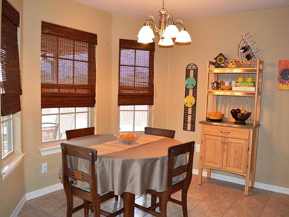 3rd image of 2210 Brookview Dr