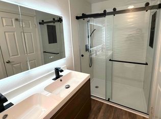 2057 Tustin Ave APT A, Costa Mesa, CA 92627