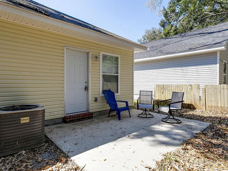 5950 Last Big Tree Ln — Photo 10