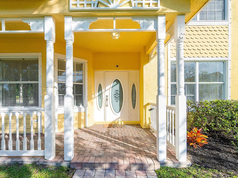 2nd image of 108 Country Club Way