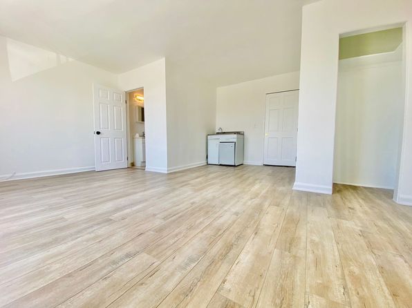 3551-3557 S Western Ave #15