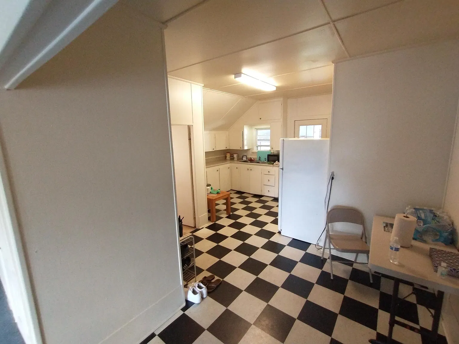2 bed, 775 sqft, $1,875 — Photo 3