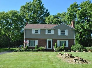 3305 Shade Rd, Akron, OH 44333