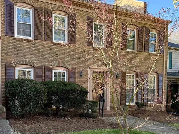 4248 Woodglen Ln, Charlotte, NC 28226