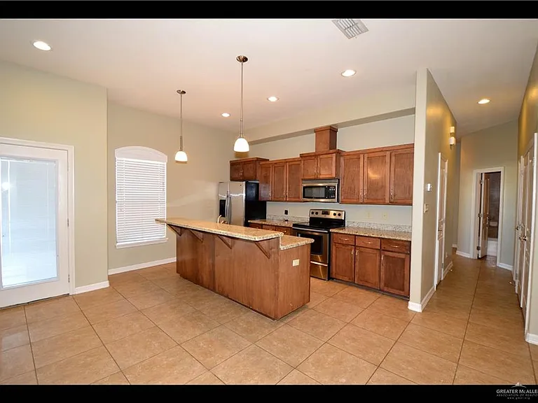 2815 Mimosa St #3 — Photo 5