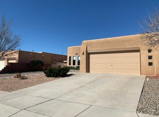 1425 Sara Way SE, Rio Rancho, NM 87124