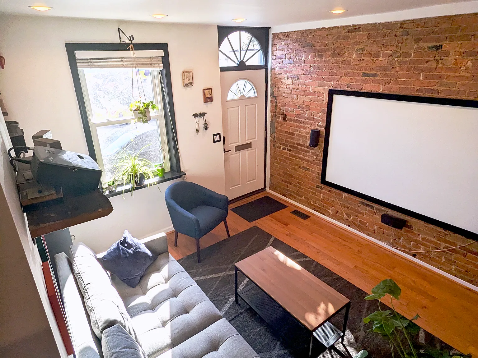 1138 Day St — Photo 4