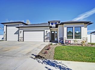 556 E Jarvis Ct, Meridian, ID 83642