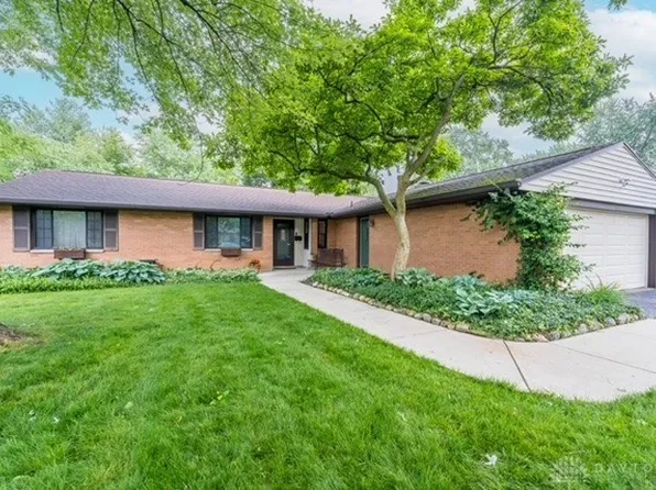 5112 Cloudsdale Dr, Dayton, OH 45440