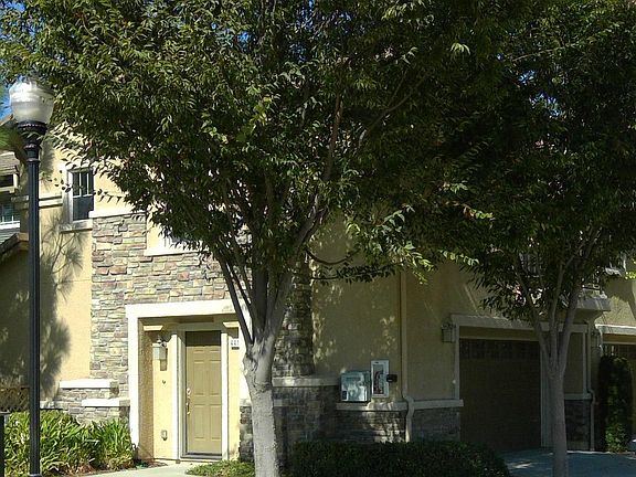 3rd image of 3301 N Park Dr Unit 4412