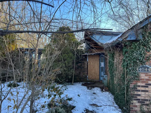 4044 Hazel Dr, Oxford, OH 45056