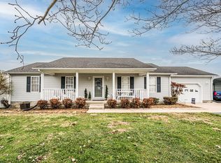 38 Tony Houchin Rd, Bowling Green, KY 42101