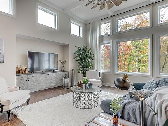 4th image of 3694 Braemar Dr #12