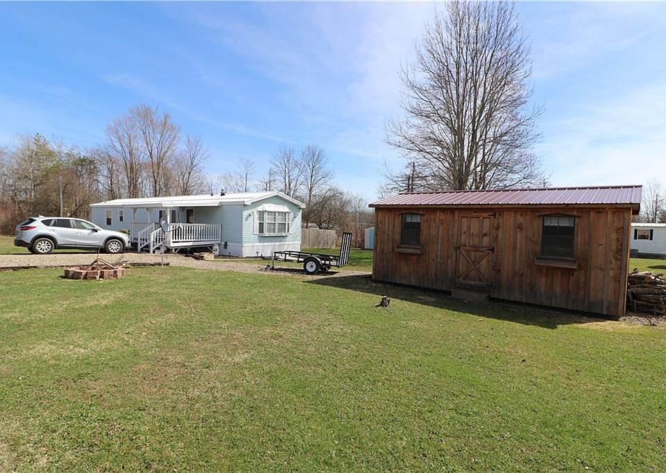 1st image of 36079 Vaughn Ln