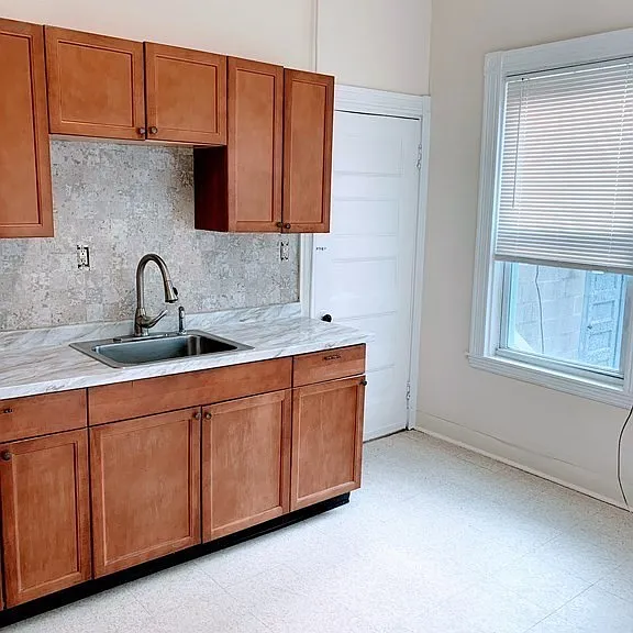96 Harrishof St #1 — Photo 7