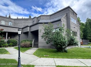 3001 Widgeon Ln APT 8, Anchorage, AK 99508