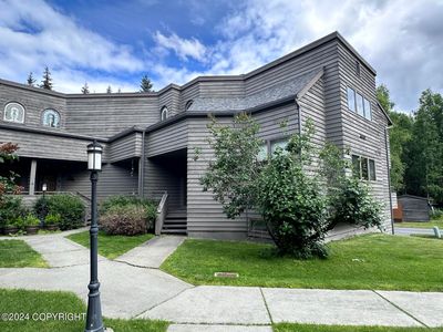 3001 Widgeon Ln APT 8, Anchorage, AK, 99508
