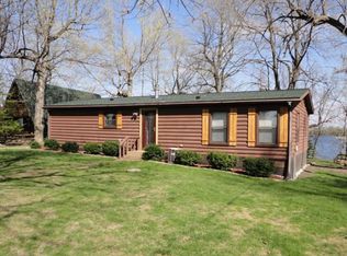 26456 Sioux Trl, Madison Lake, MN 56063