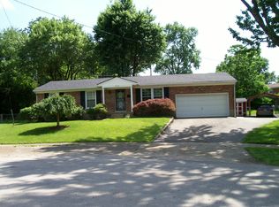 3806 Cabinwood Ct, Louisville, KY 40220