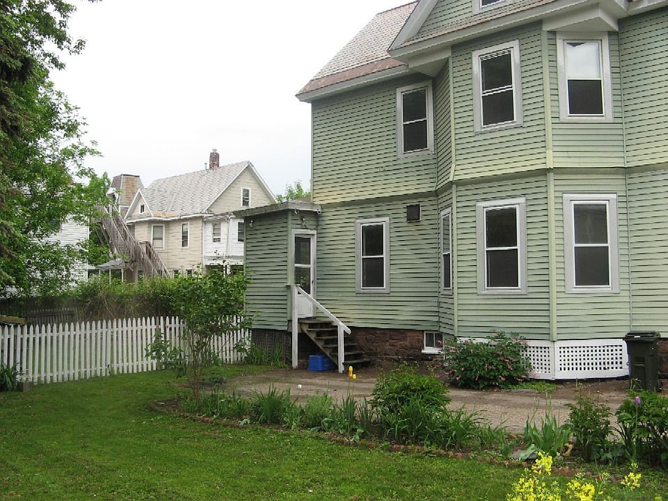 side yard