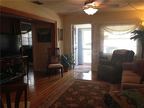 5th image of 4519 S Lois Ave