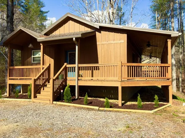 246 Dickey Place Dr, Marble, NC 28905