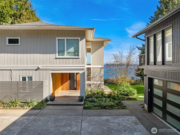 12168 Sunrise Drive NE, Bainbridge Island, WA 98110