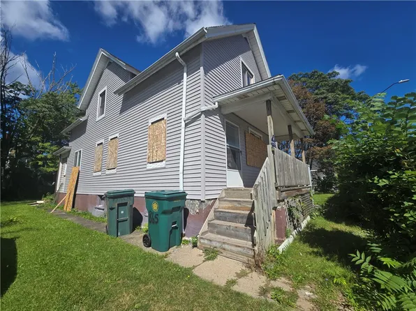 865 N Goodman St, Rochester, NY 14609