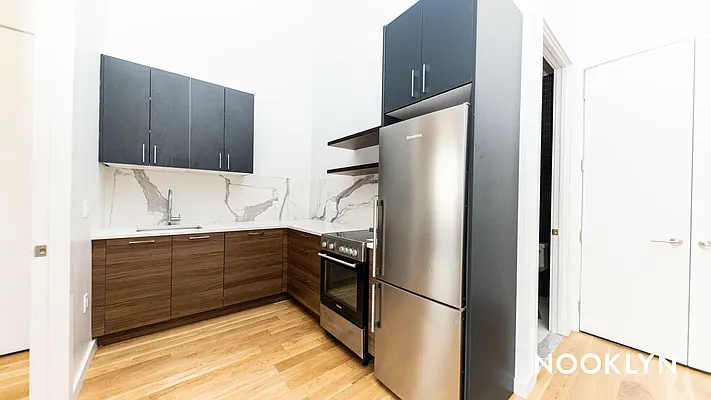 Rented by Nooklyn NYC LLC | media 57