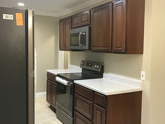 Kitchen - All New Appliances