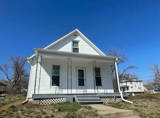3306 Charles St, Omaha, NE 68131