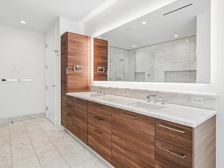 7901 Windrose Ave #1701 — Photo 23