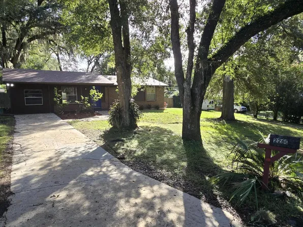2260 Pine Hill Pl, Orange City, FL 32763