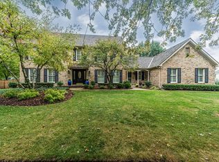 2624 Newport Dr, Naperville, IL 60565
