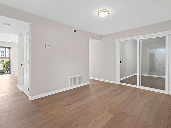 3rd image of 1166 Booth Rd #407