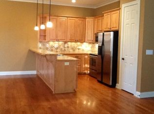 9407 Norton Commons Blvd #201, Prospect, KY 40059