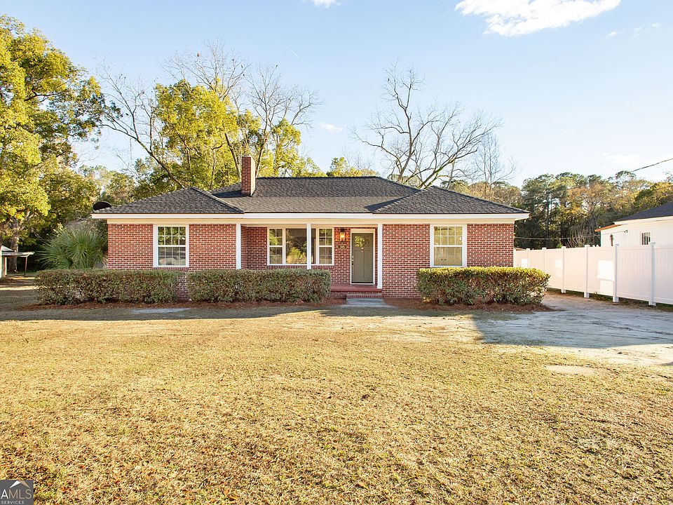 1st image of 315 Strickland Ave