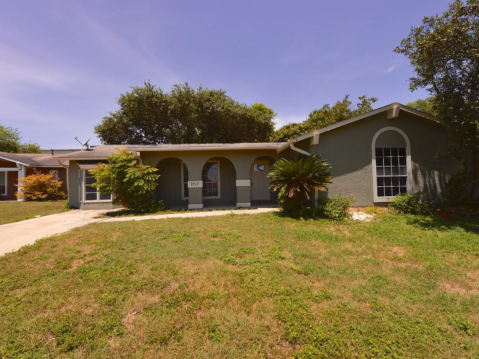3 bed, 1435 sqft, $1,495 — Photo 1