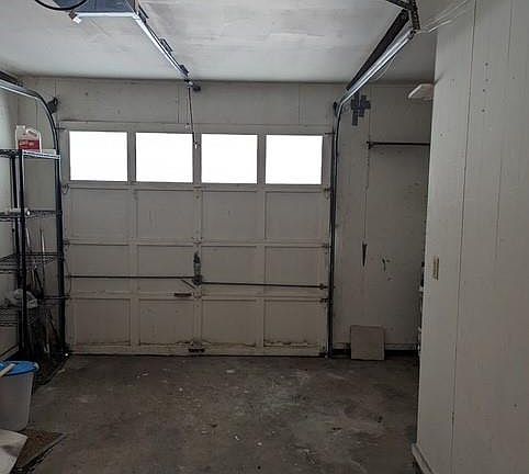 3rd image of 4205 N Nicklas Ave