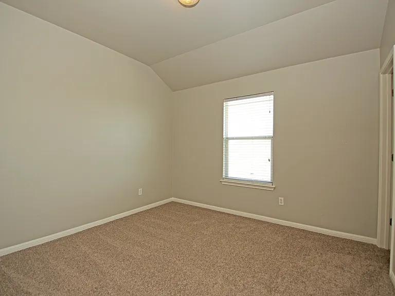 6800 Cromarty Ln — Photo 31