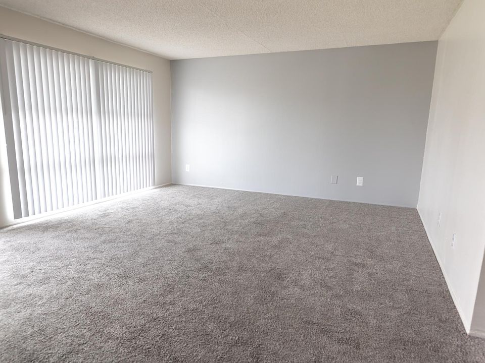 1st image of 2707 Marathon Dr
