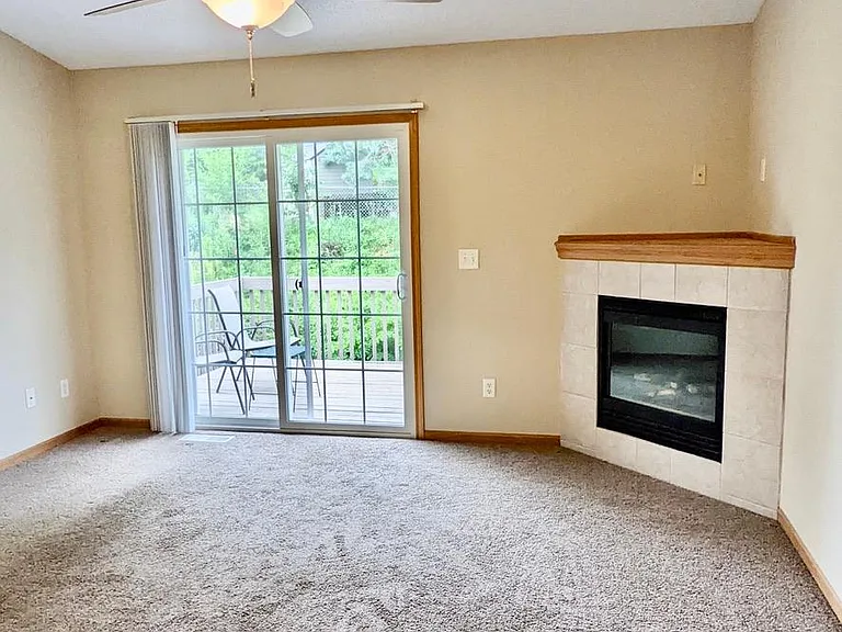2058 Northland Cir — Photo 5