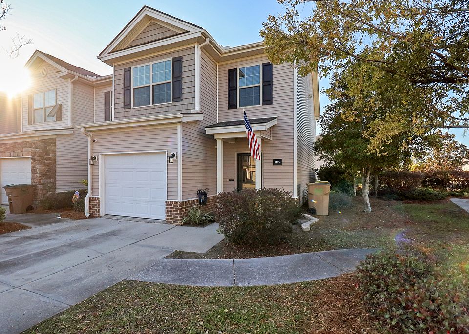 1st image of 1135 Canyon Oak Loop