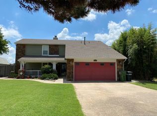 18780 Woodbriar Ln, Catoosa, OK 74015