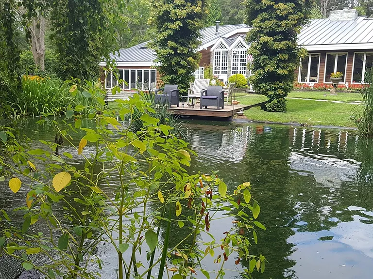 Quogue Riverhead Rd — Photo 2