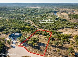 911 Enchanted Vw, Canyon Lake, TX 78133